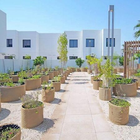 Bloomfields 3Br Townhouse Noya In Yas Island Villa Abu Dhabi Exterior photo